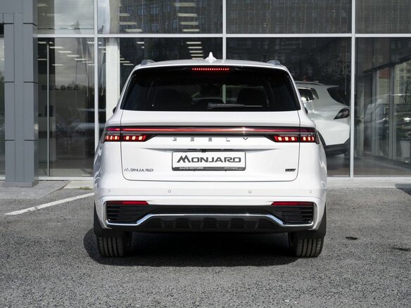 2026 Geely Monjaro I Рестайлинг, белый - вид 33