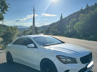 2018 Mercedes-Benz CLA 250 I (C117, X117) Рестайлинг, белый, 2100000 рублей, вид 3