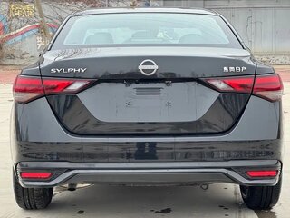 2024 Nissan Sylphy IV (B18) Рестайлинг, чёрный, 1587000 рублей, вид 5