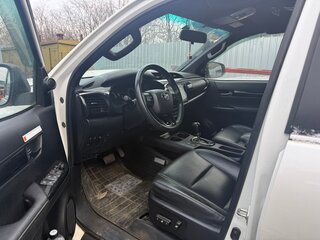 2020 Toyota Hilux VIII, белый, 4100000 рублей, вид 4