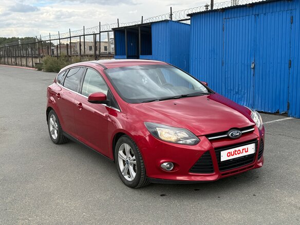 2012 Ford Focus III, красный, 750000 рублей - вид 2
