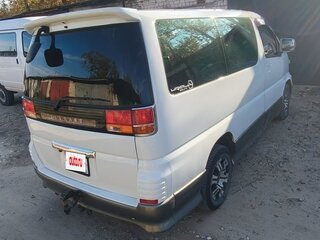 1997 Nissan Elgrand I (E50), белый, 450000 рублей, вид 4