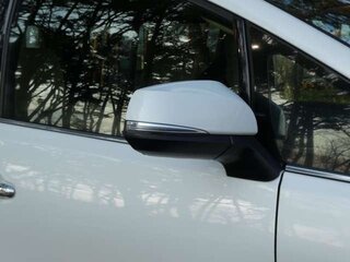 2022 Toyota Alphard III Рестайлинг, белый, 6300000 рублей, вид 5