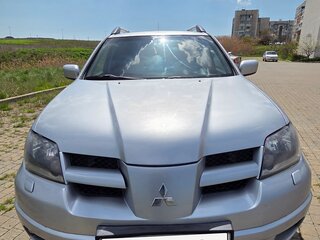 2004 Mitsubishi Outlander I, серебристый, 750000 рублей, вид 2