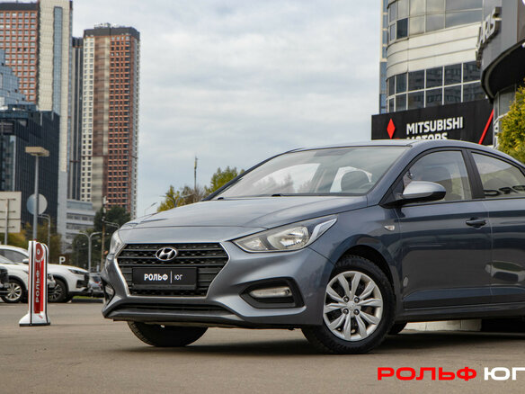 2017 Hyundai Solaris II, серый, 988000 рублей - вид 14