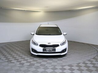 2016 Kia Ceed II Рестайлинг, белый, 1075000 рублей, вид 2