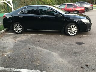 2014 Toyota Camry VII (XV50), чёрный, 1500000 рублей, вид 3