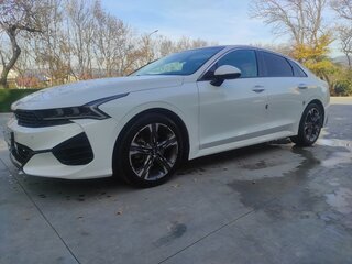 2020 Kia K5 LPi III, белый, 2600000 рублей, вид 1