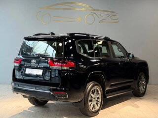 2026 Toyota Land Cruiser 300 Series, чёрный, 16500000 рублей, вид 2