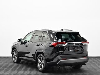 2021 Toyota RAV4 V (XA50), чёрный, 2865000 рублей, вид 4