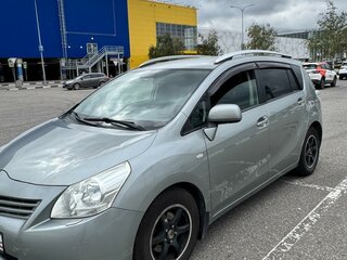 2010 Toyota Verso I, серый, 750000 рублей, вид 4