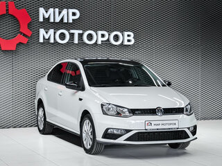 2018 Volkswagen Polo V Рестайлинг, белый, 1335000 рублей, вид 3