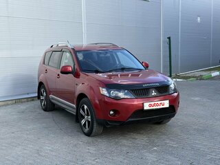 2008 Mitsubishi Outlander II, красный, 770000 рублей, вид 3