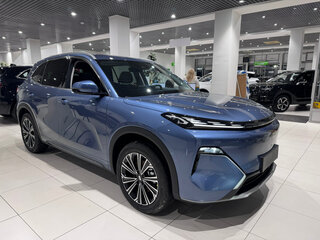 2025 Geely EX5 Гибрид EM-i, синий, 3763795 рублей, вид 5