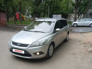 2010 Ford Focus II Рестайлинг, серый, 430000 рублей, вид 1