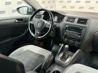 2012 Volkswagen Jetta VI, серебристый, 1081500 рублей, вид 3