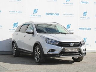 2018 Lada (ВАЗ) Vesta SW Cross I, серебристый, 975000 рублей, вид 3