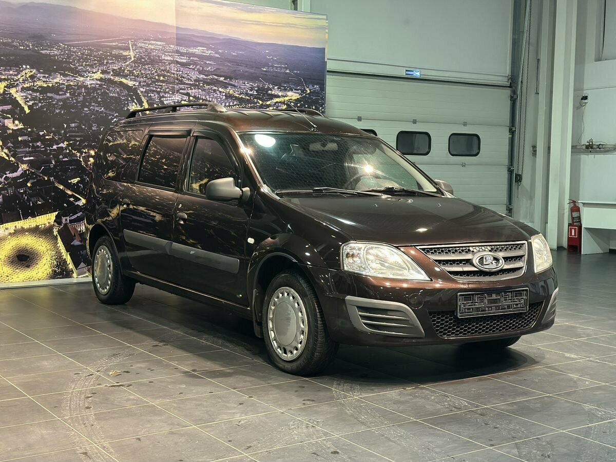 Открыть фотографии: Lada (ВАЗ) Largus I