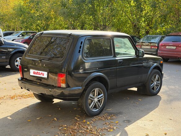 2018 Lada (ВАЗ) 2121 (4x4) Urban I Рестайлинг, чёрный - вид 3