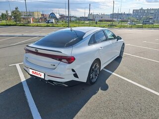 2021 Kia K5 III, белый, 3000000 рублей, вид 3