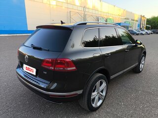 2015 Volkswagen Touareg II Рестайлинг, коричневый, 2900000 рублей, вид 5