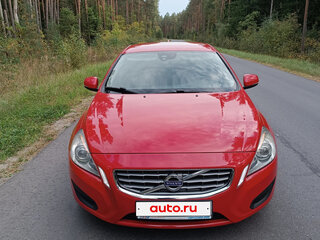 2011 Volvo S60 II, красный, 750000 рублей, вид 3