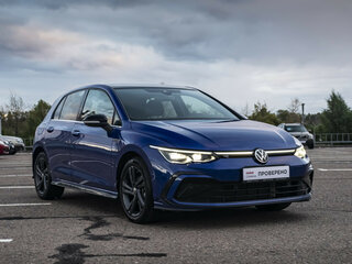 2020 Volkswagen Golf VIII, синий, 2519000 рублей, вид 3