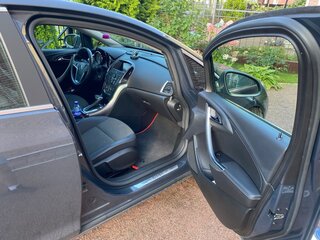 2012 Opel Astra J Рестайлинг, серый, 900000 рублей, вид 5