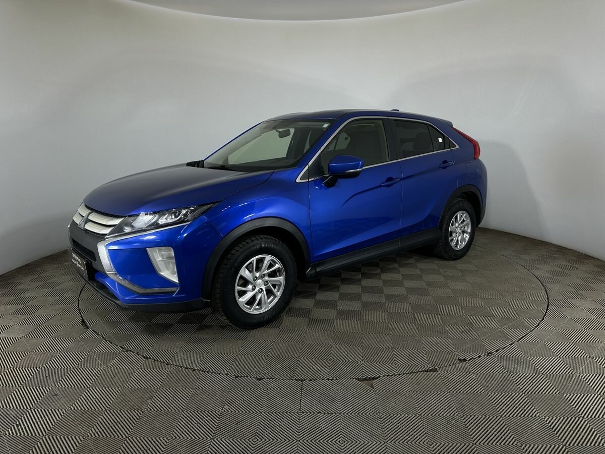 Открыть фотографии: Mitsubishi Eclipse Cross I