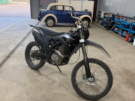 2020 BSE Z6, чёрный, 115000 рублей, вид 3