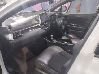 2017 Toyota C-HR I, белый, 1600000 рублей, вид 5
