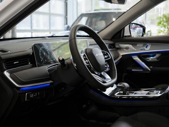 2026 Jetour X70+ I Рестайлинг, белый, 3368409 рублей - вид 13
