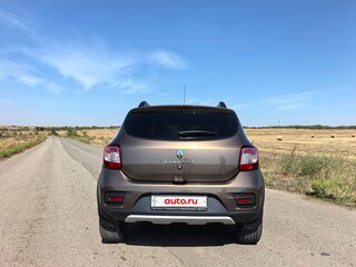 2021 Renault Sandero Stepway II Рестайлинг, коричневый, 1300000 рублей, вид 4