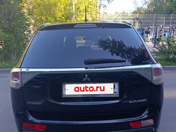 2013 Mitsubishi Outlander III, чёрный - вид 6