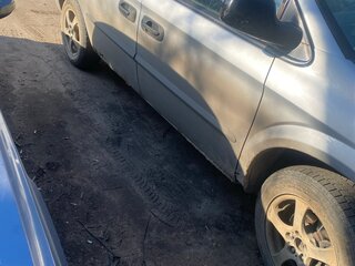 2002 Chrysler Voyager IV, серебристый, 300000 рублей, вид 3