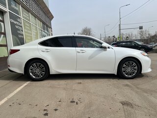 2014 Lexus ES 350 VI, белый, 2565000 рублей, вид 4