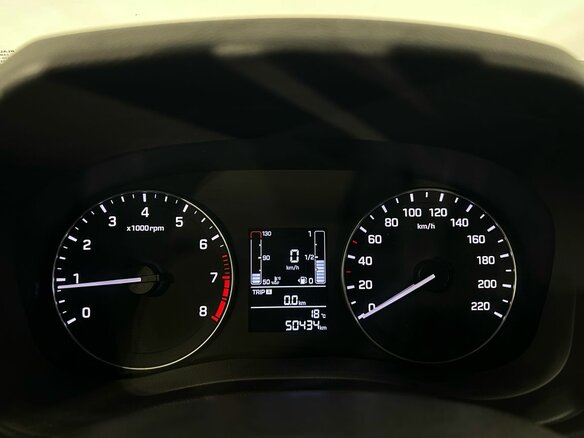 2018 Hyundai Creta I, чёрный, 1740000 рублей - вид 15