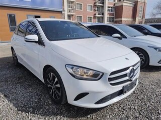 2022 Mercedes-Benz B-Класс 180 III (W247), белый, 1567000 рублей, вид 3