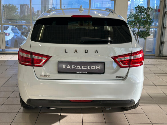 2018 Lada (ВАЗ) Vesta SW I, белый - вид 3