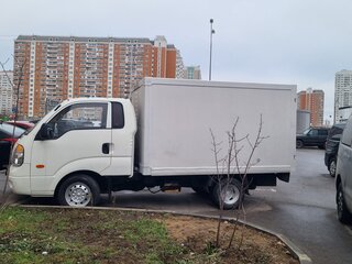 2010 Kia Bongo, белый, 870000 рублей, вид 3