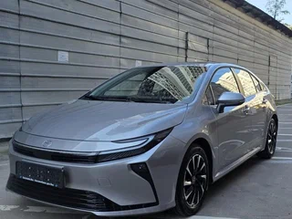 2026 Toyota Corolla XII (E210) Рестайлинг 2, серый, 2500000 рублей, вид 5