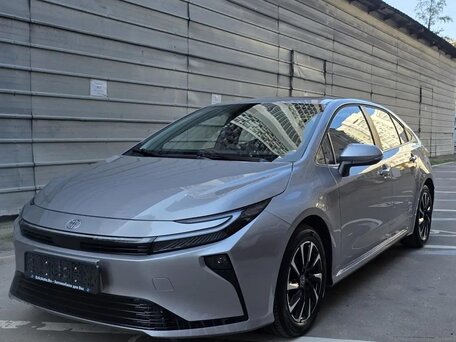 2026 Toyota Corolla XII (E210) Рестайлинг 2, серый, 2500000 рублей, вид 5