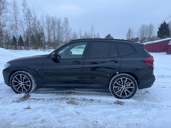 2020 BMW X3 30d xDrive III (G01), чёрный, 4600000 рублей - вид 2