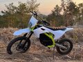 2025 Другие Электромотоциклы (другие), белый, 185000 рублей - вид 2