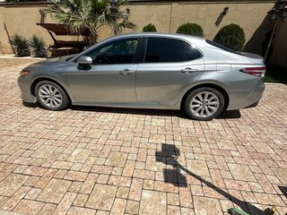 2017 Toyota Camry VIII (XV70), серый, 2050000 рублей, вид 4