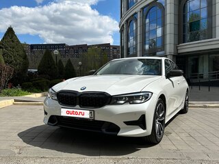 2021 BMW 3 серии 318i VII (G2x), белый, 3900000 рублей, вид 2