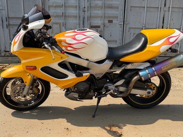 1999 Honda VTR 1000, золотистый, 319000 рублей - вид 1