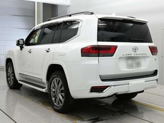 2025 Toyota Land Cruiser 300 Series, белый, 10300000 рублей, вид 5