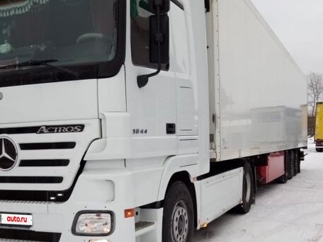 2006 Schmitz Cargobull SKO, белый, 2500000 рублей, вид 4