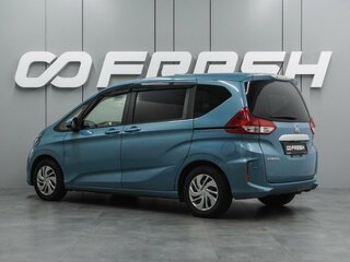 2019 Honda Freed II, голубой, 1583000 рублей, вид 2